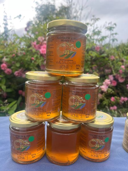 8oz ( 1/2 lb) SPRING Wildflower Honey